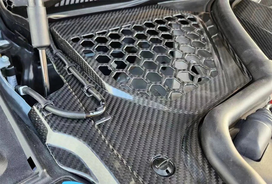 BMW G8X M2/M3/M4 Dry Carbon Cowl