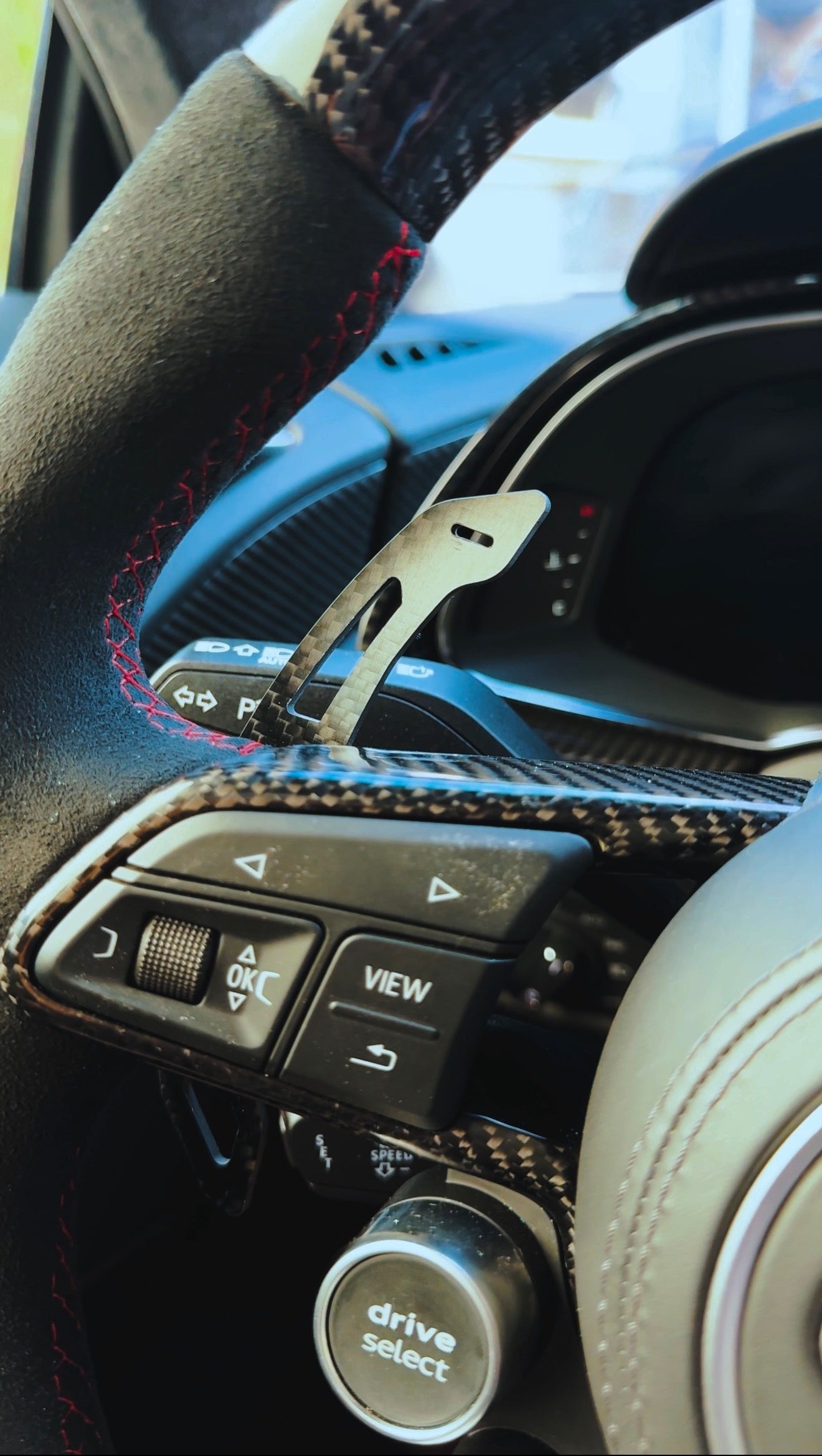 Audi R8 Carbon Fiber Magnetic Paddle Shifter